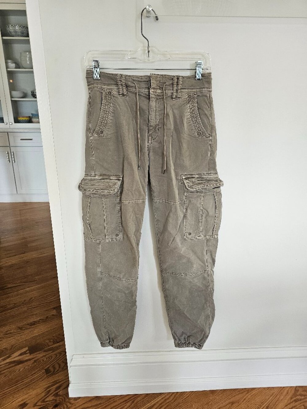 American Eagle cargo pants